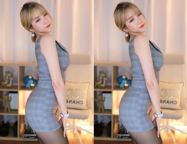 Ƭ8